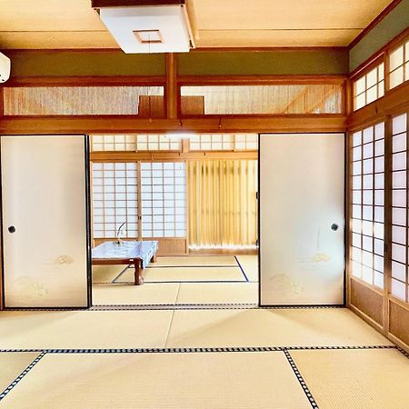 島の民泊 天川 -てぃんご- Tingo Japanese Kominka Stay Tatsugo Екстериор снимка