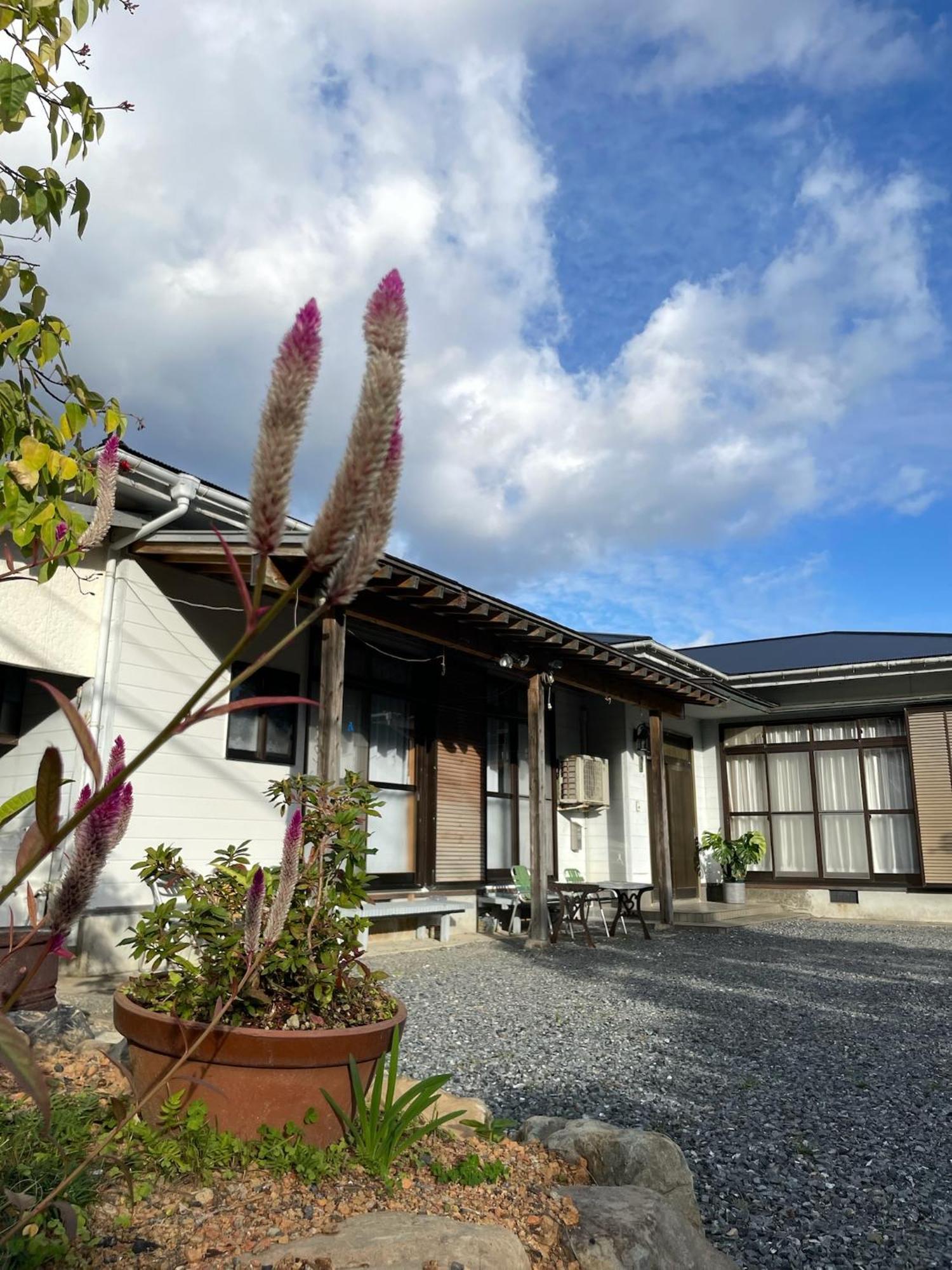 島の民泊 天川 -てぃんご- Tingo Japanese Kominka Stay Tatsugo Екстериор снимка